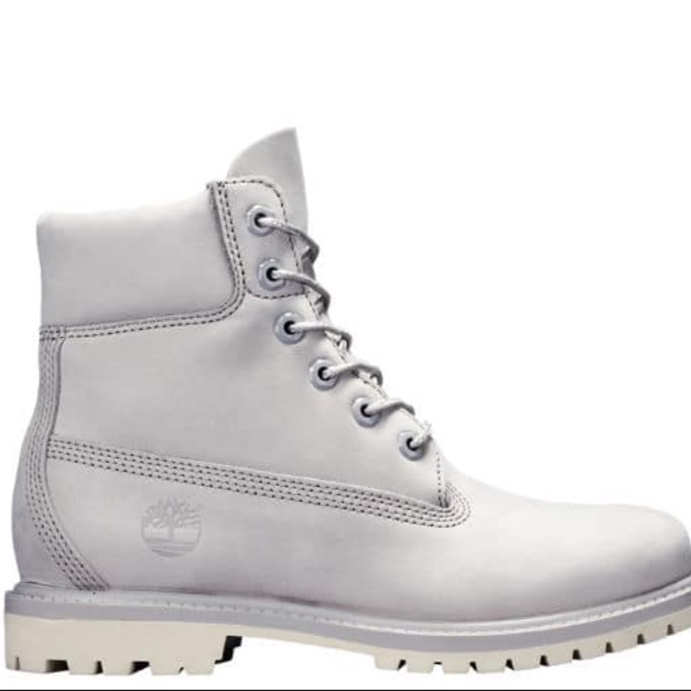 Grey Women’s Timberlands Size 6